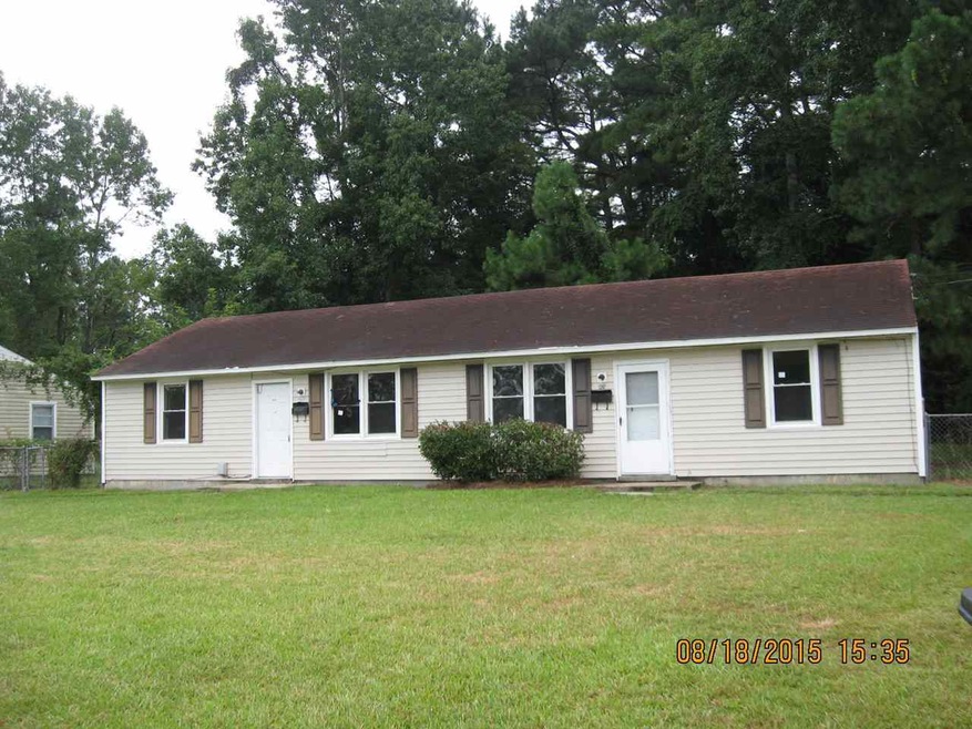 1205/1207 Davis St, Jacksonville, NC 28540 - photo 1