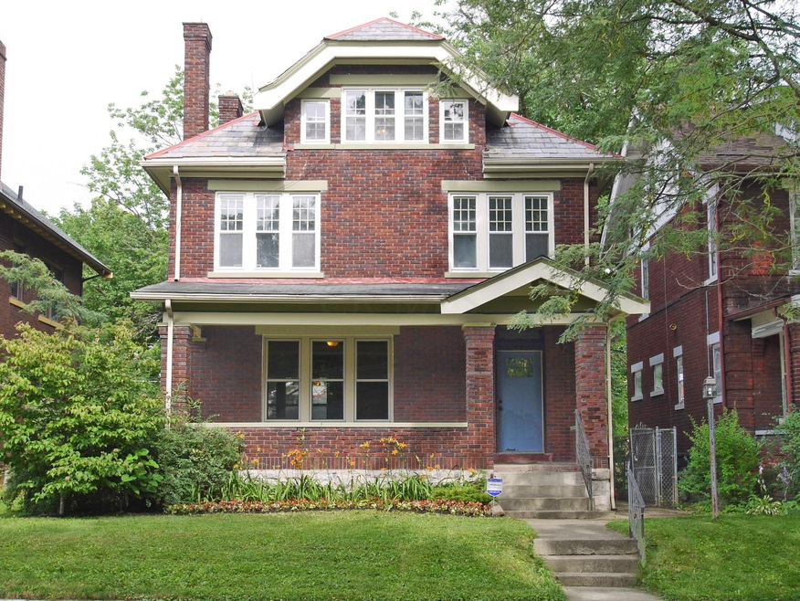 Exterior Front crop