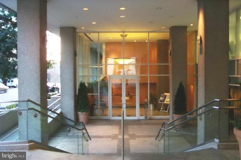 2501 M St NW unit 714, Washington, DC 20037 - photo 1