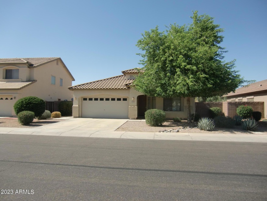 1106 E Carob Dr, Chandler, AZ 85286 - photo 1