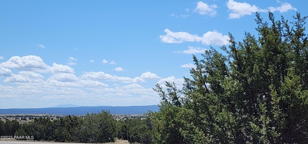 12a Crookton Rd, Ash Fork, AZ 86320 - photo 1