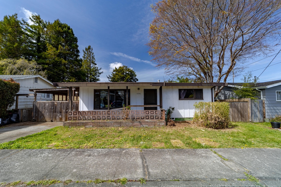 01_4346_Excelsior_Road_Eureka101_mls