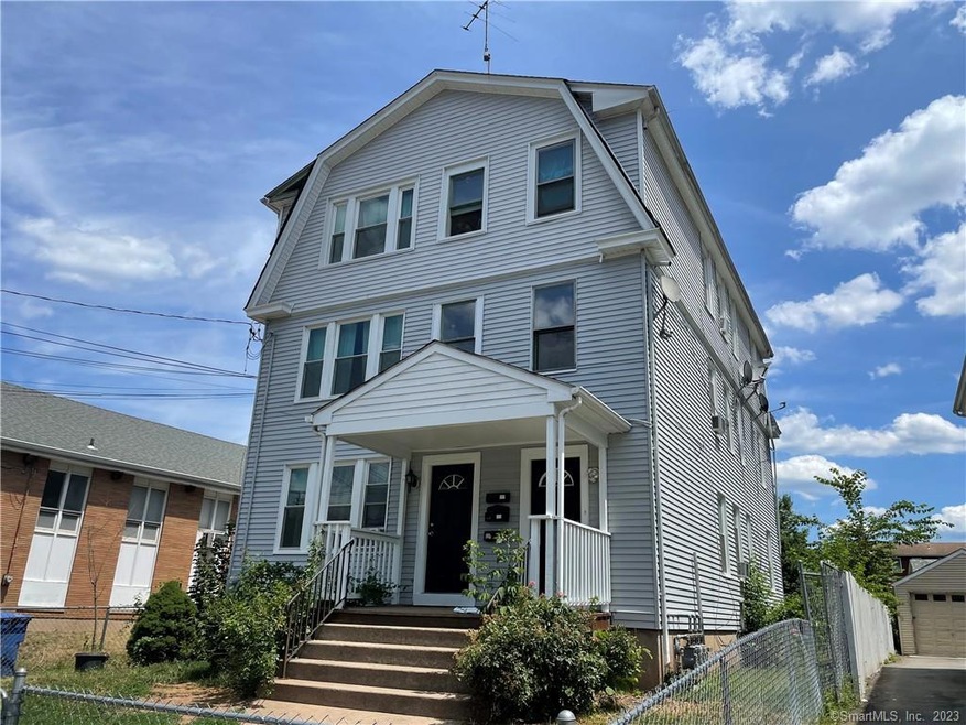 121 Windsor Ave, Meriden, CT 06451 - photo 1