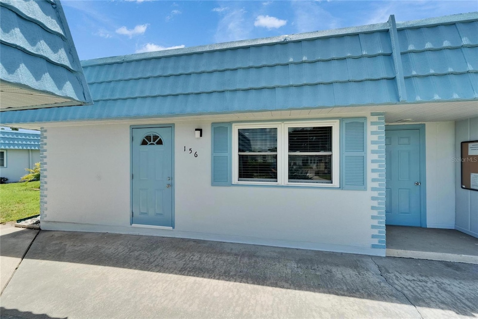 302 Andover Place S unit 156, Sun City Center, FL 33573 - photo 1