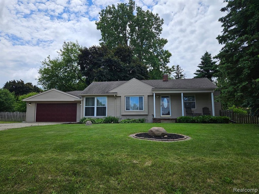 4827 Clarkston Rd.