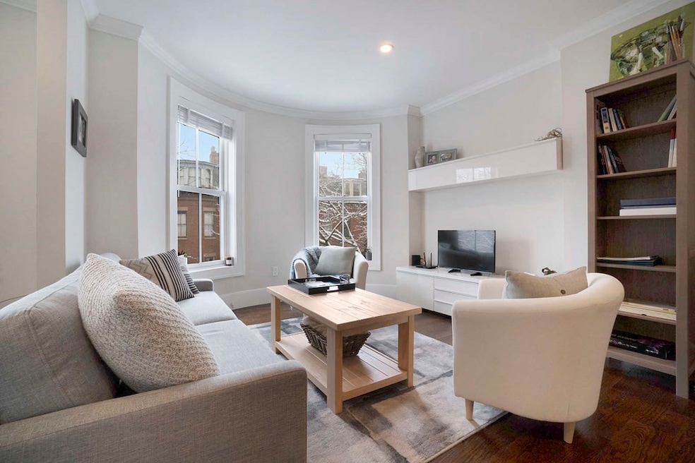 158 W Newton St unit 2, Boston, MA 02118 - photo 1