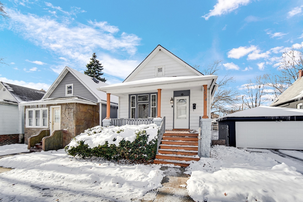 554 Douglas Ave, Calumet City, IL 60409 - photo 1