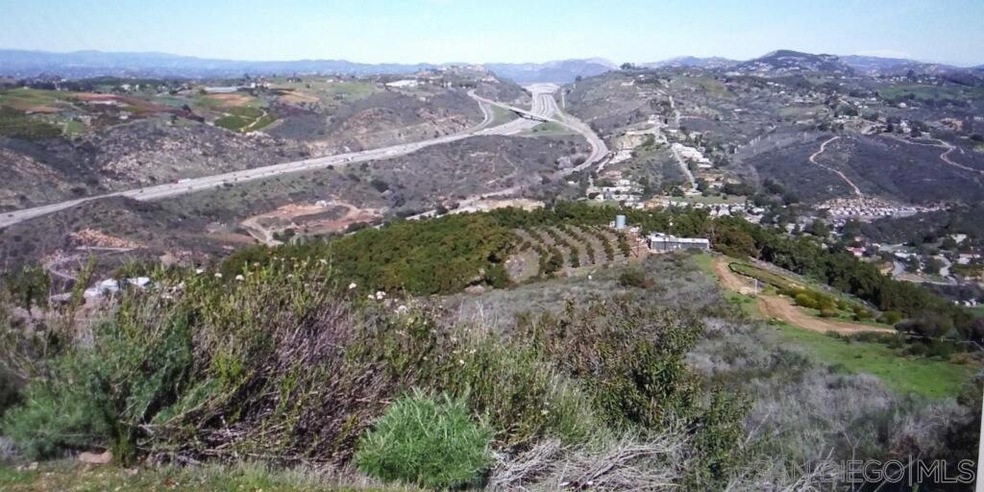 0 Vía Cantamar unit 15 230016874, Escondido, CA 92026 - photo 1