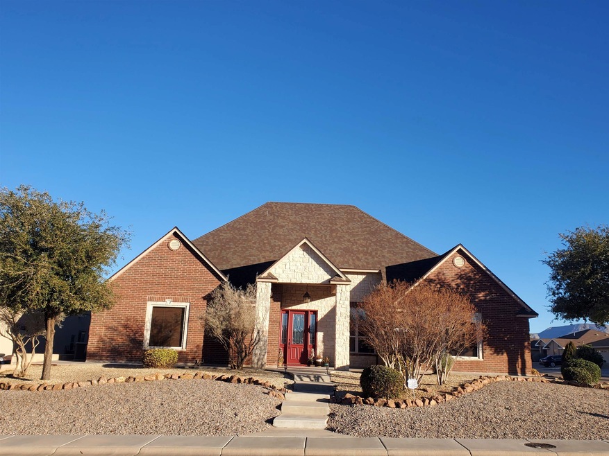 451 Cielo Grande unit 6&7, Alamogordo, NM 88310 - photo 1