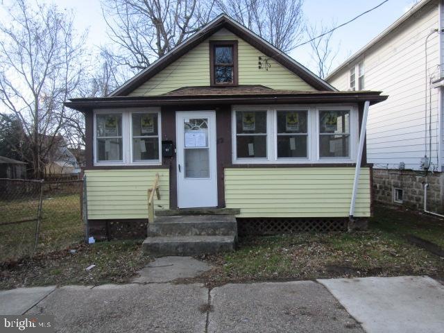 112 Denny Ave, Penns Grove, NJ 08069 - photo 1