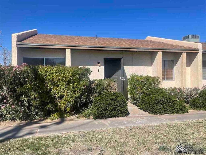 For Rent $1,200/month