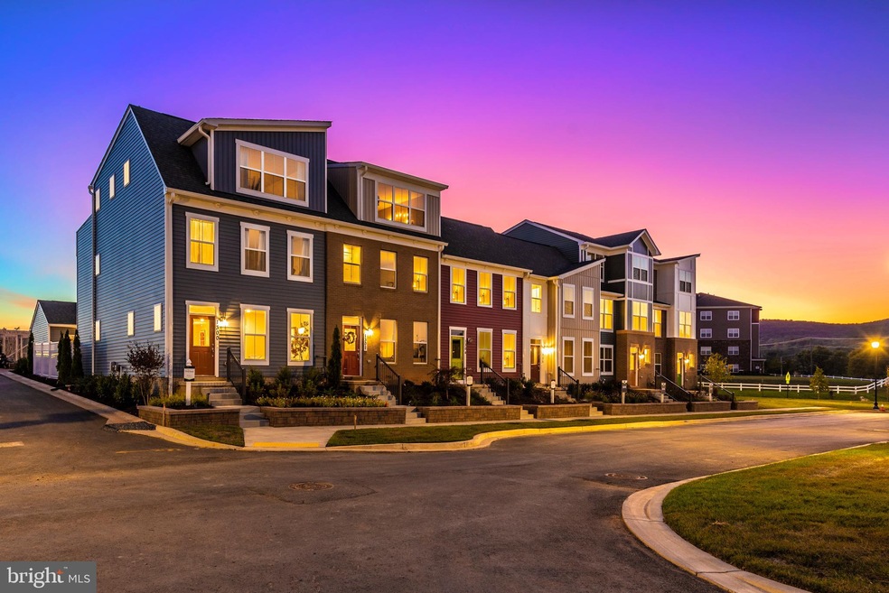 718 Tatum Ct, Frederick, MD 21702 - photo 1