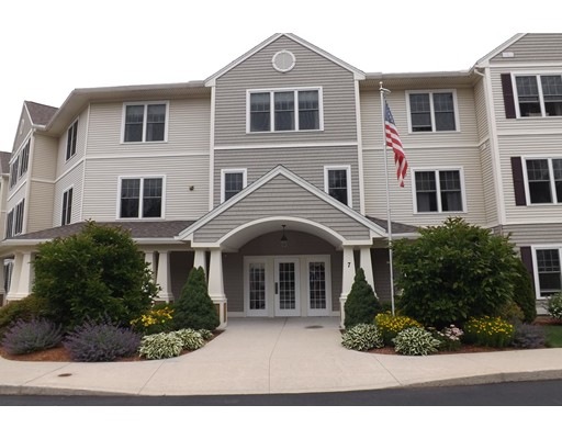 7 Crescent Way unit 316, Sturbridge, MA 01518 - photo 1