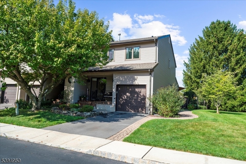 23 Maple Ct, Flemington, NJ 08822 - photo 1