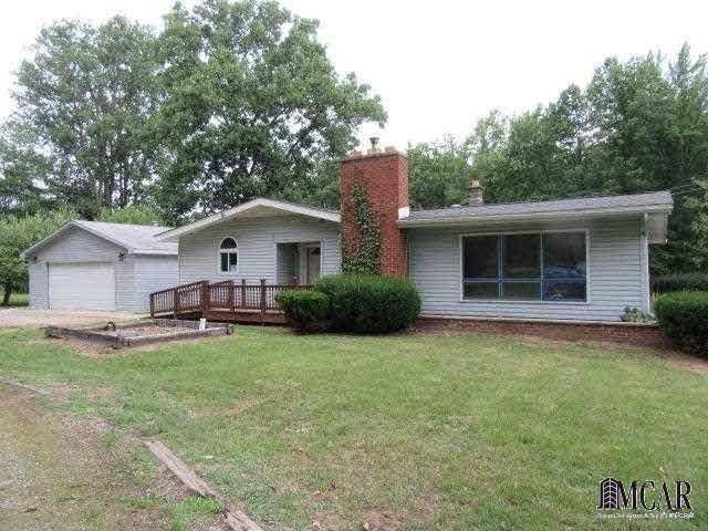 6540 Hivon Rd, Carleton, MI 48117 - photo 1