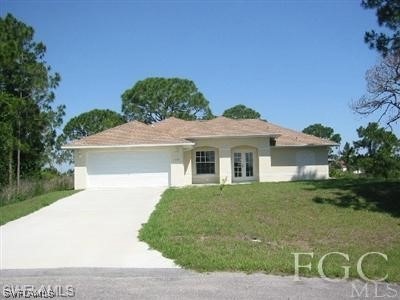1105 Brush Ct, Fort Myers, FL 33913 - photo 1