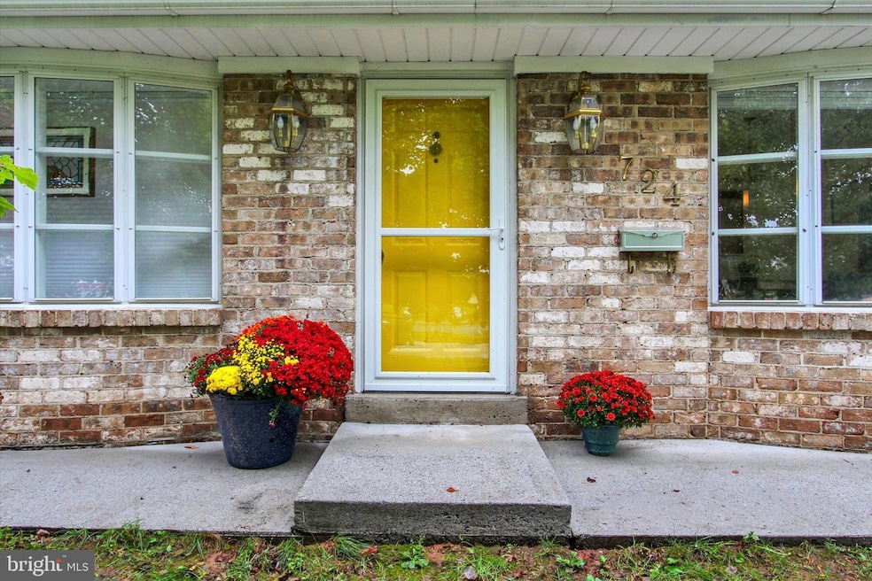 Pending $415,000