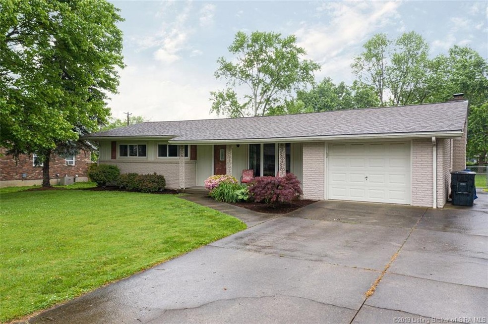 1350 Mill Ln, New Albany, IN 47150 - photo 1