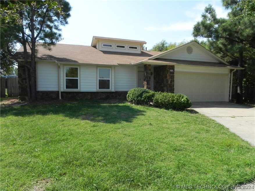 3210 S Maple Place, Broken Arrow, OK 74012 - photo 1