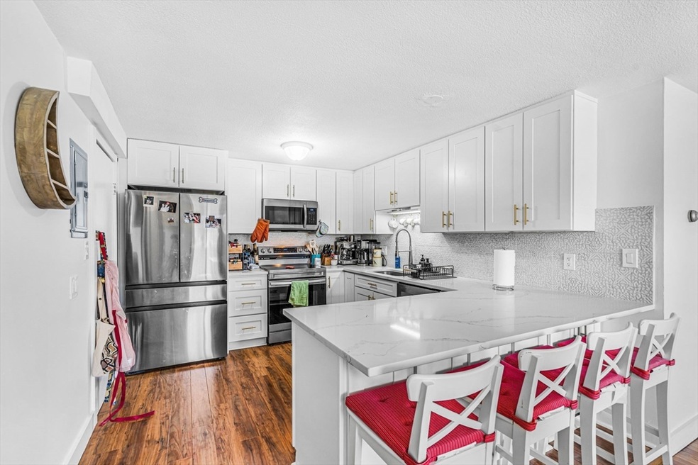 Sold $425,000 • Co-Listing Agent