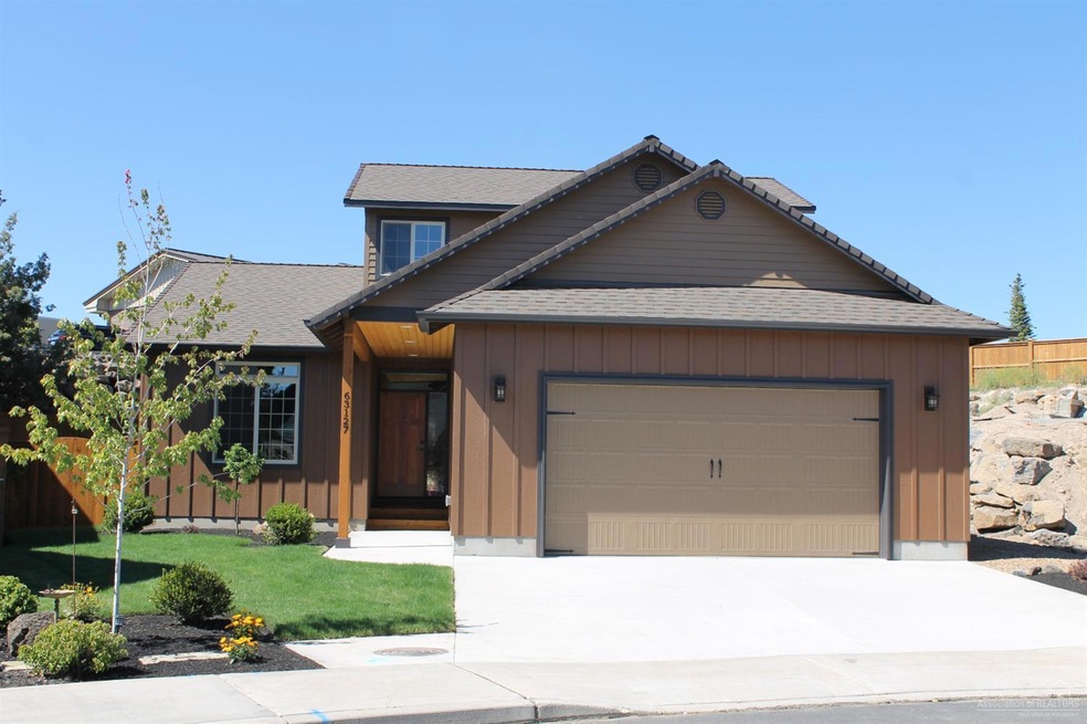 63127 Peale St, Bend, OR 97701 - photo 1