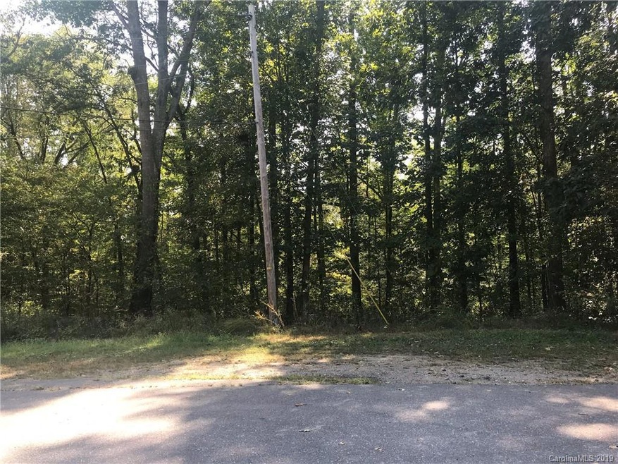 285-299 Farmwood Dr unit 2-3, Statesville, NC 28625 - photo 1