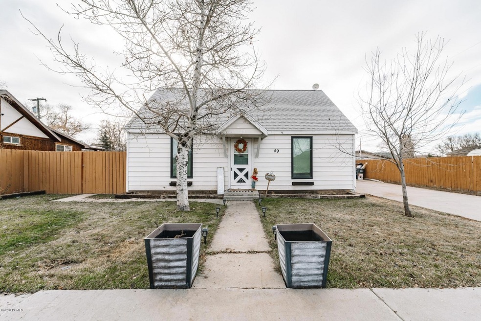 0_Exterior_1800x1200_3599746