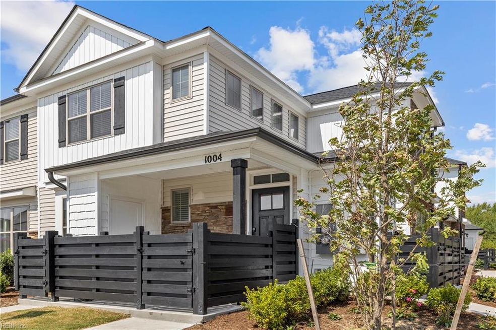 1712 Kathy Ann Way E, Carrollton, VA 23314 - photo 1