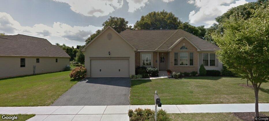 3330 Overlook Dr unit Lot 4, Emmaus, PA 18049 - photo 1