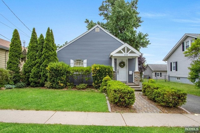 Sold $410,000 • Co-Listing Agent
