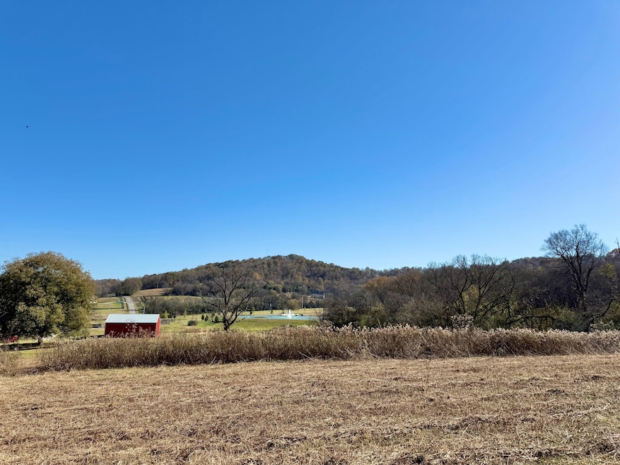 2170 Harris Rd, Lewisburg, TN 37091 - photo 1
