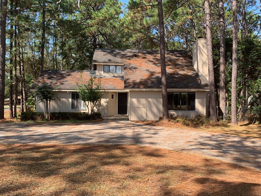 501 Azalea Blvd, Douglas, GA 31533 - photo 1