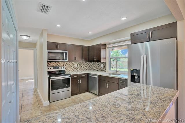 2440 Montego Dr, Miramar, FL 33023 - photo 1