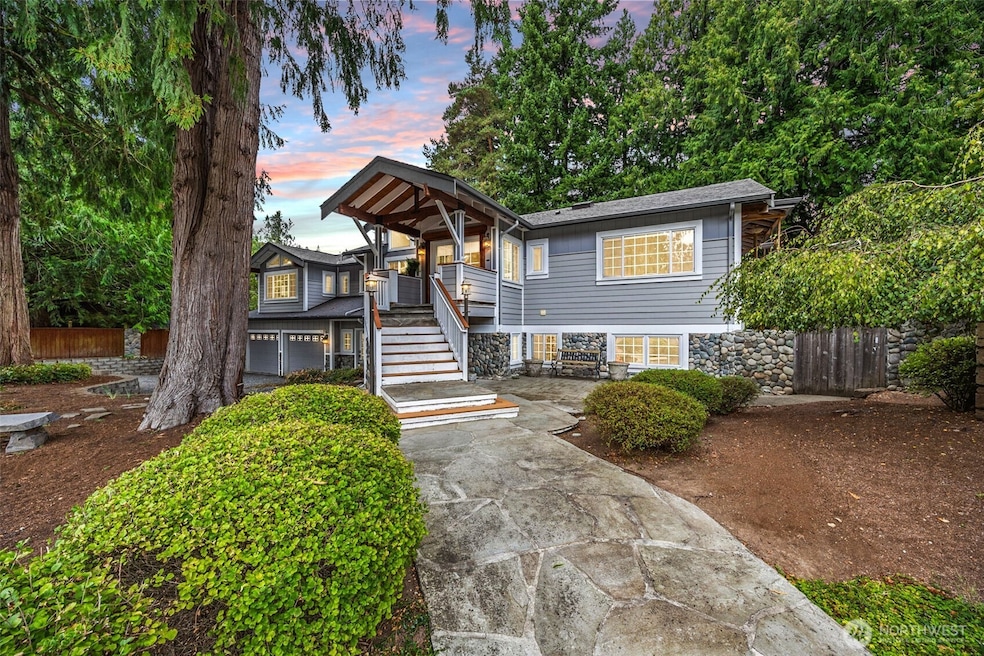 575 Mt Logan Dr SW, Issaquah, WA 98027 - photo 1