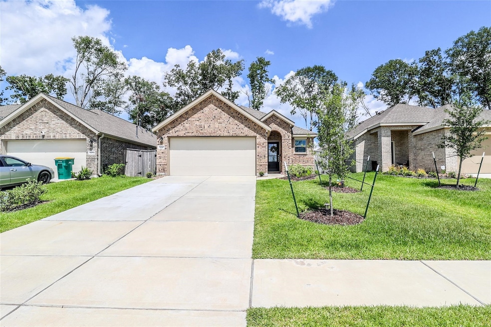 19380 Villa Mesa Dr, Roman Forest, TX 77357 - photo 1