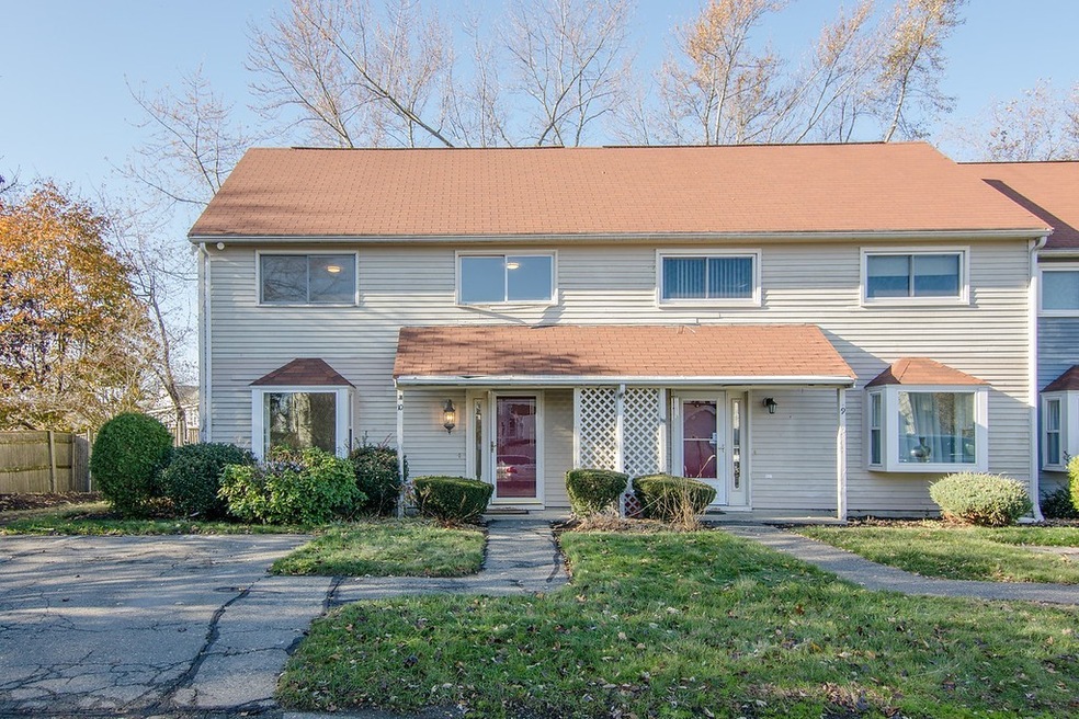 59 Holyoke St unit 10, Lynn, MA 01905 - photo 1