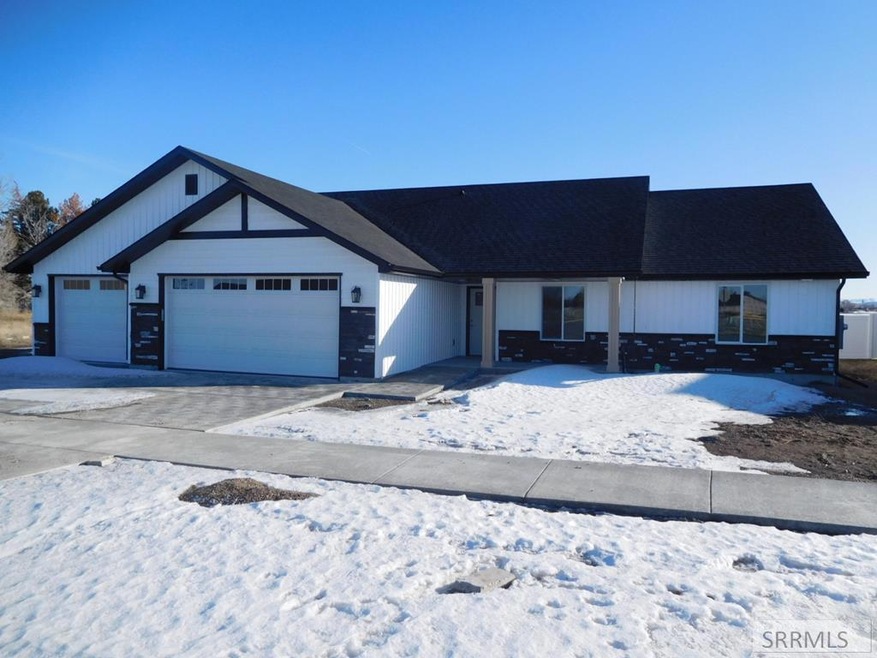 776 S von Elm Dr, Blackfoot, ID 83221 - photo 1