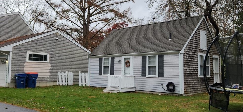 5 Prospect Rd unit rear, Mattapoisett, MA 02739 - photo 1