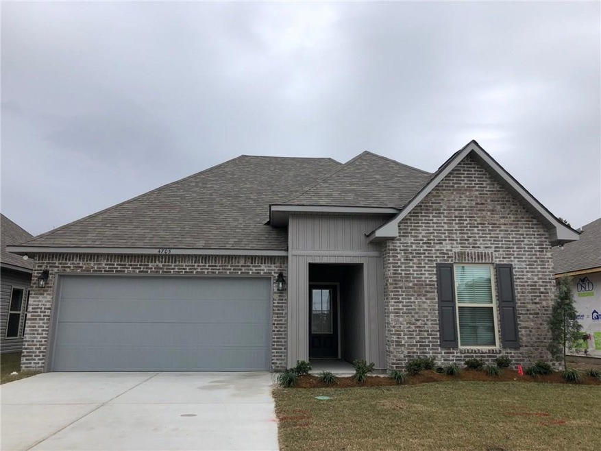 4705 Park Shore Dr, Marrero, LA 70072 - photo 1