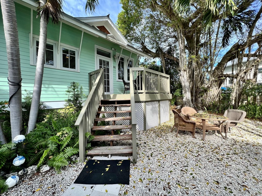 Coconut Mallory Unit 412
