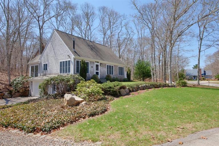 95 Dale Dr, Falmouth, MA 02540 - photo 1