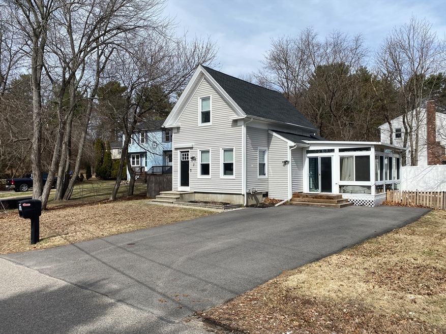 3 Edwards St, Franklin, MA 02038 - photo 1