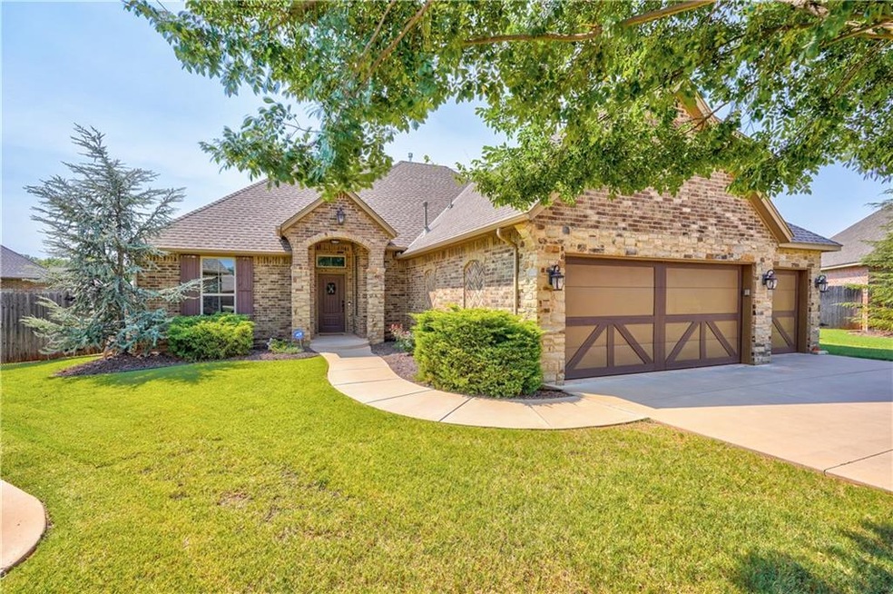 909 NW 196th Place, Edmond, OK 73012 - photo 1