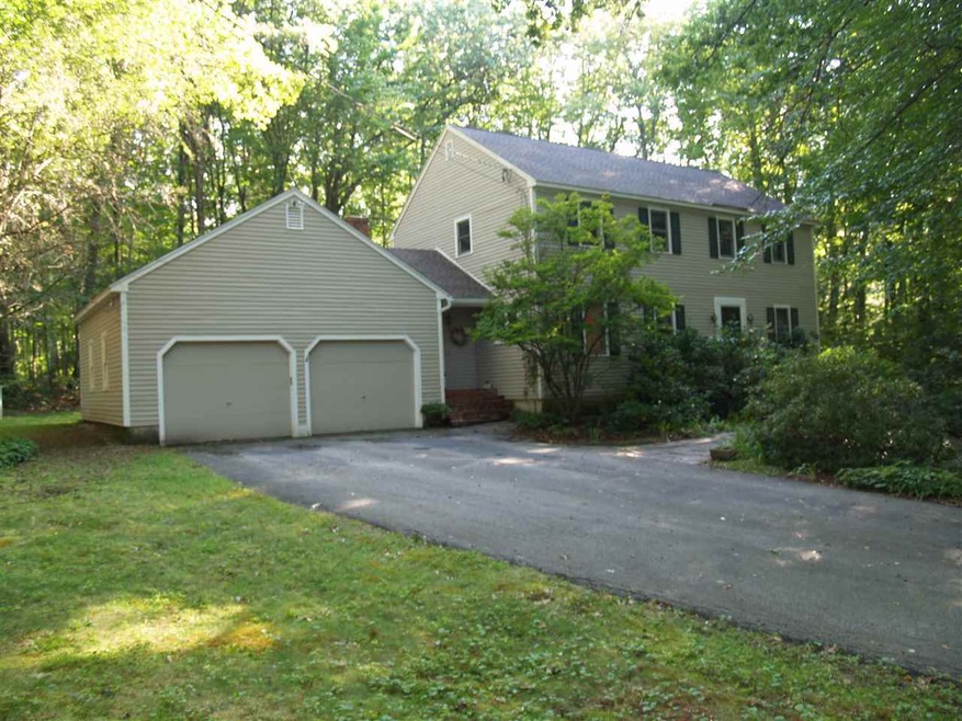 7 Old Sawmill Rd, Bedford, NH 03110 - photo 1