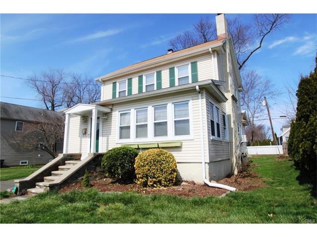 A classic '30's Colonial just steps to your boat, 