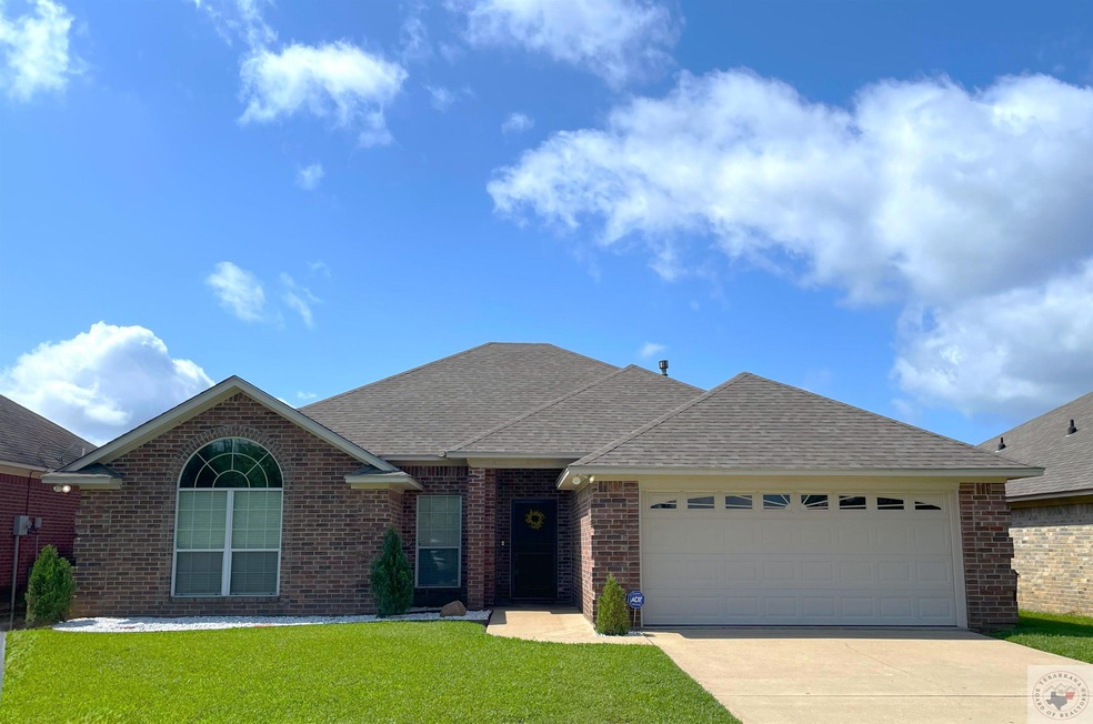 1212 Arnold Ln, Texarkana, TX 75503 - photo 1