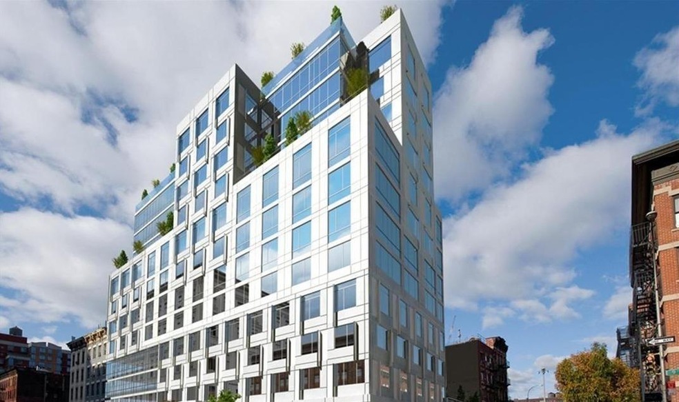 LANA unit 11M, New York, NY 10018 - photo 1