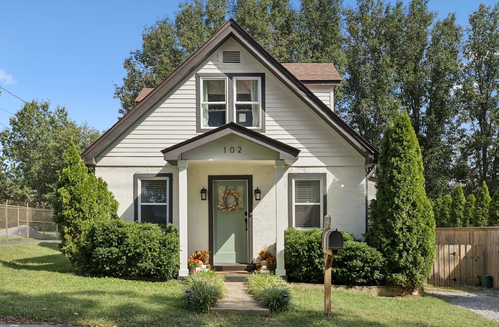 Sold $638,500 • Co-Listing Agent