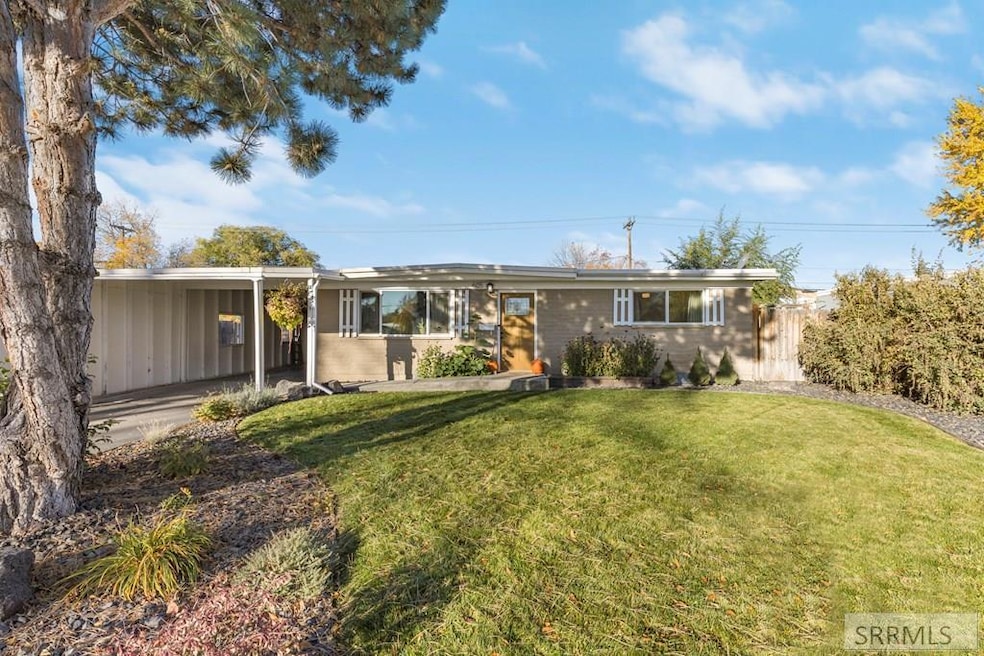 For Sale $357,000 • Co-Listing Agent