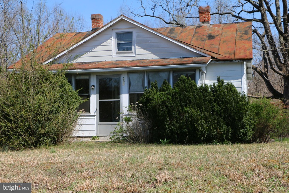 360 Ellisville Dr, Louisa, VA 23093 - photo 1